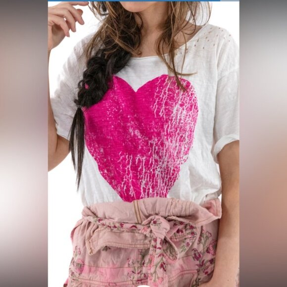 Magnolia Pearl Love is the Only Way Tee - Picture 9 of 10